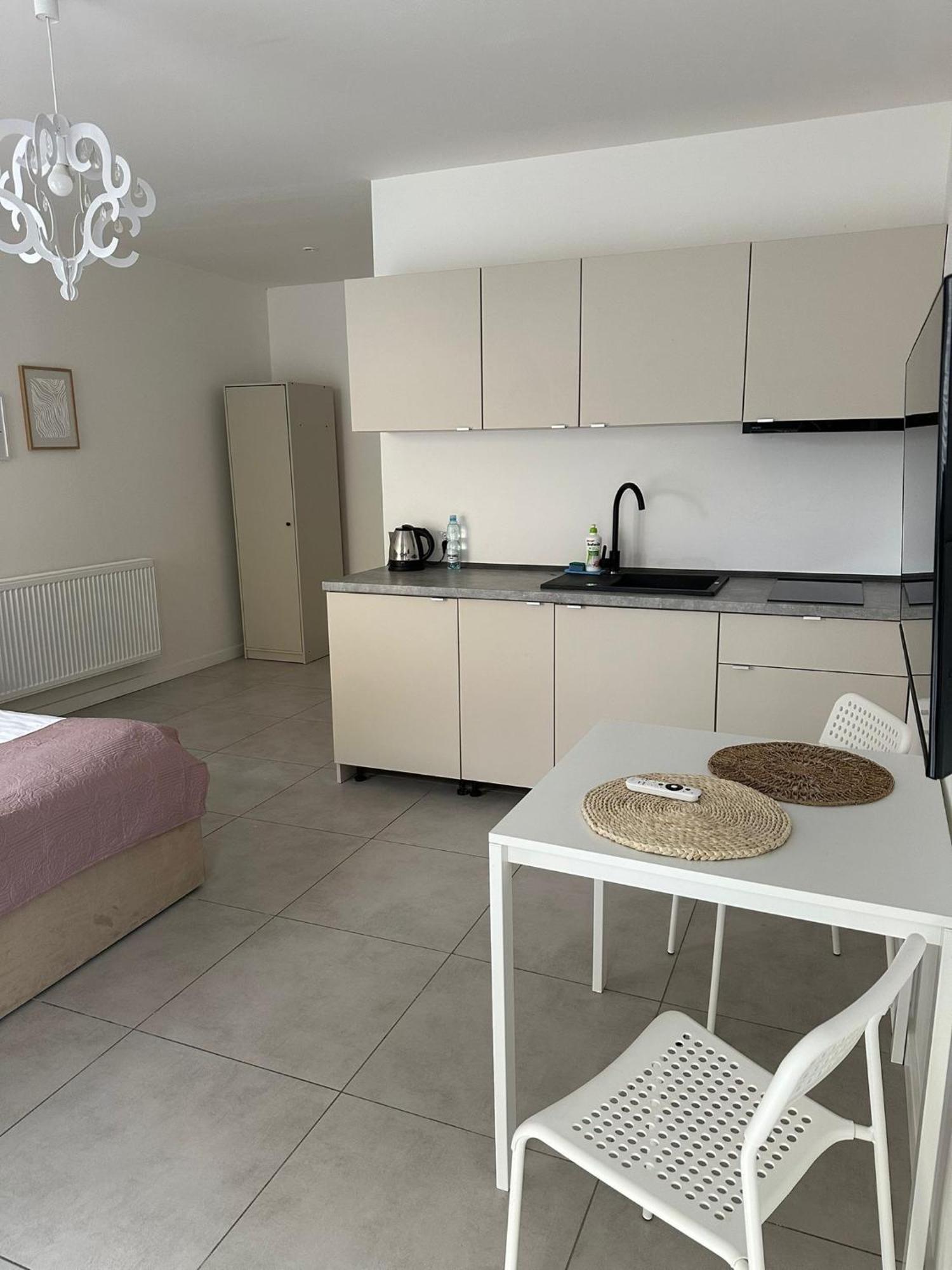 Apartamenty Sunny Stay Ястарня Екстериор снимка