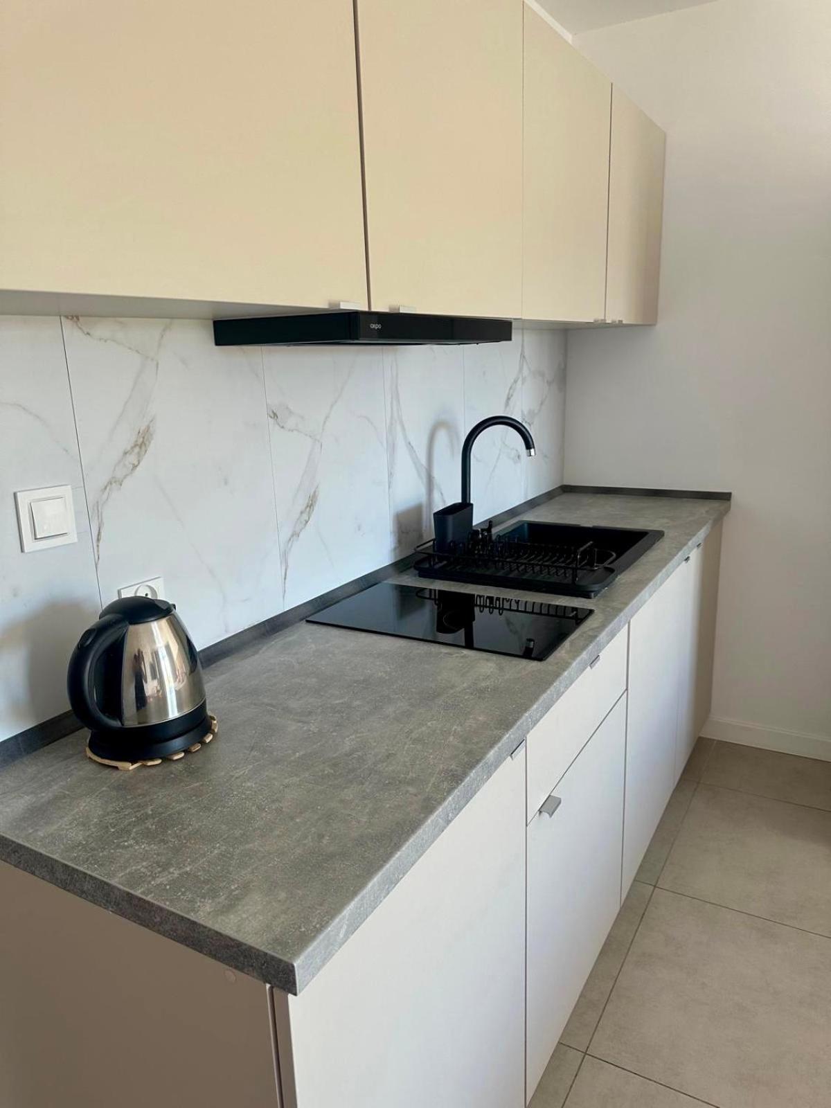 Apartamenty Sunny Stay Ястарня Екстериор снимка
